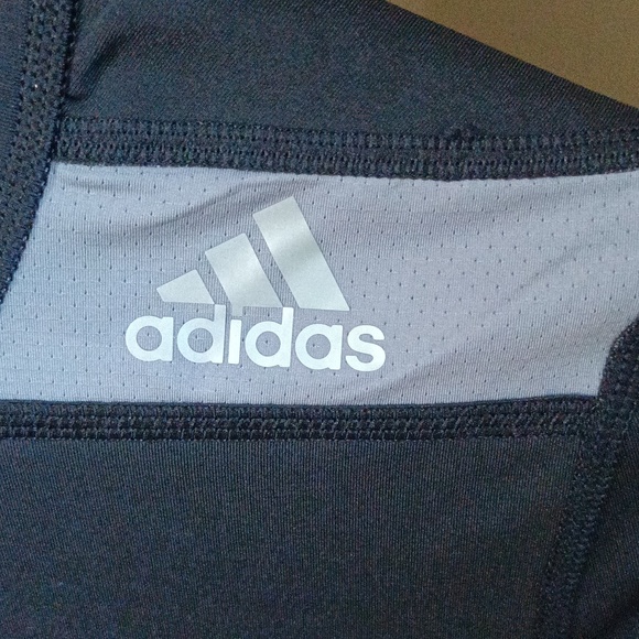 Adidas Youth techfit Sports Jersey - Picture 3 of 8